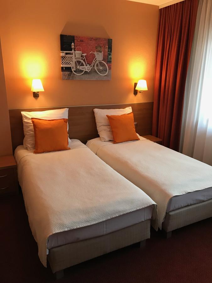 Hotel Restauracja Willa Radwan Aleksandrów Kujawski 外观 照片