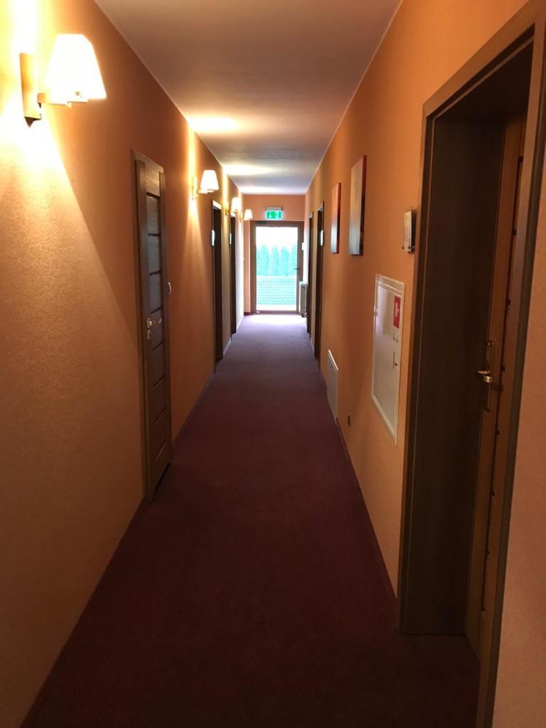 Hotel Restauracja Willa Radwan Aleksandrów Kujawski 外观 照片