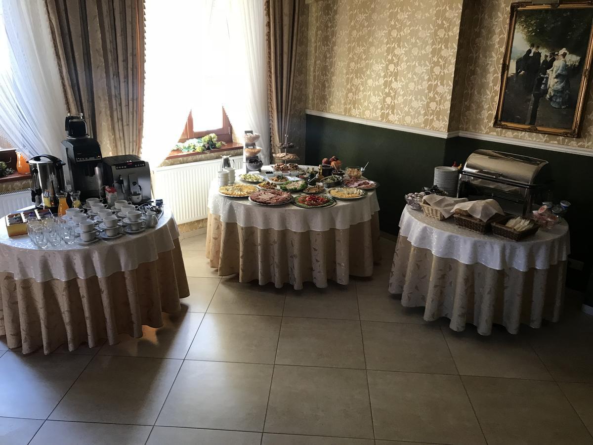 Hotel Restauracja Willa Radwan Aleksandrów Kujawski 外观 照片